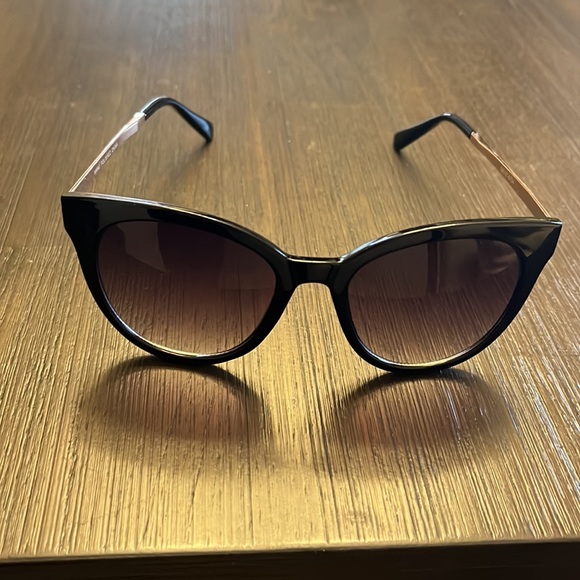 Accessories - Black and gold cat eye sunglasses